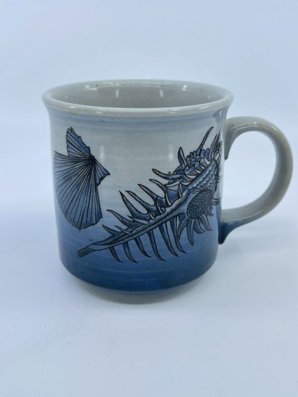 vintage otagiri stoneware mug with blue gradient & intricate shell design